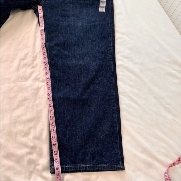 Levi’s 559 Men’s size 52 x 32 Jeans Relaxed Straight Blue Denim - Picture 9 of 9